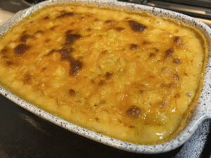 Baked mac and cheese